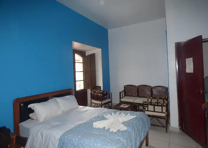Peruvian 2*